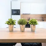 Apartment Central 1
