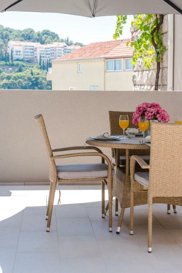 Apartamento 1 *